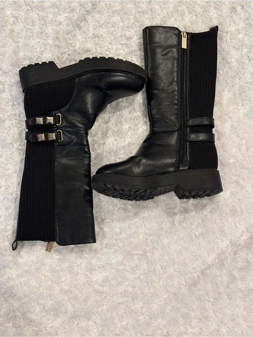 N/A sleek black